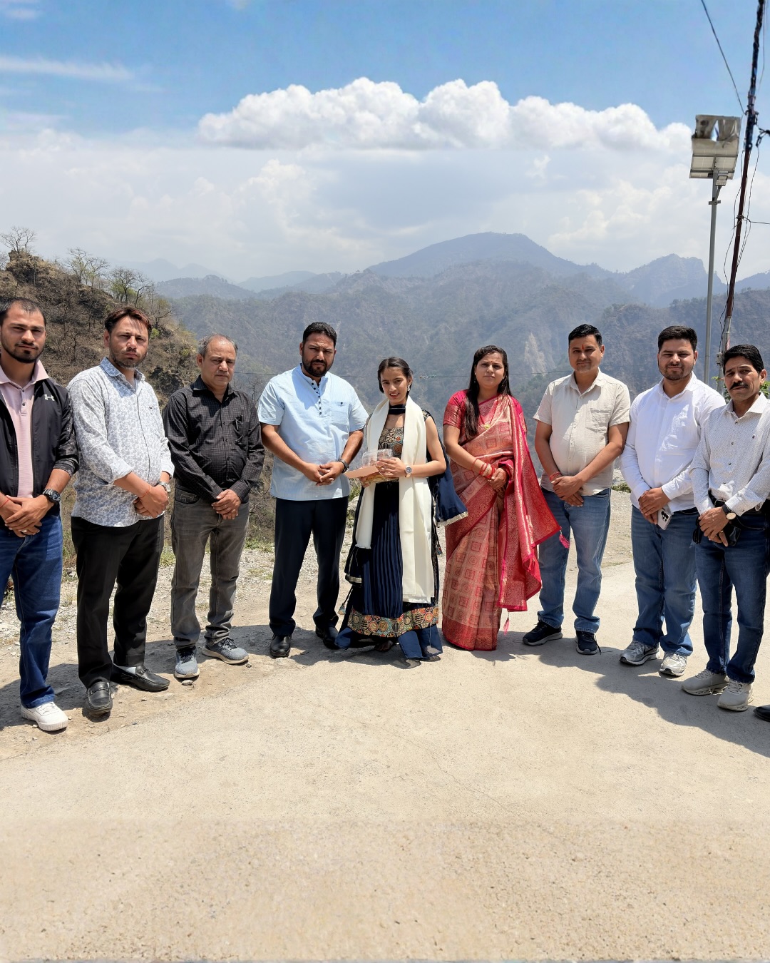 राजकीय इंटर कॉलेज मालदेवता सरखेत की होनहार बेटी साक्षी से मिलकर अत्यंत प्रसन्नता हुई।✨ post thumbnail image